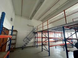 Foo Wah Industrial Building (D20), Warehouse #441297771